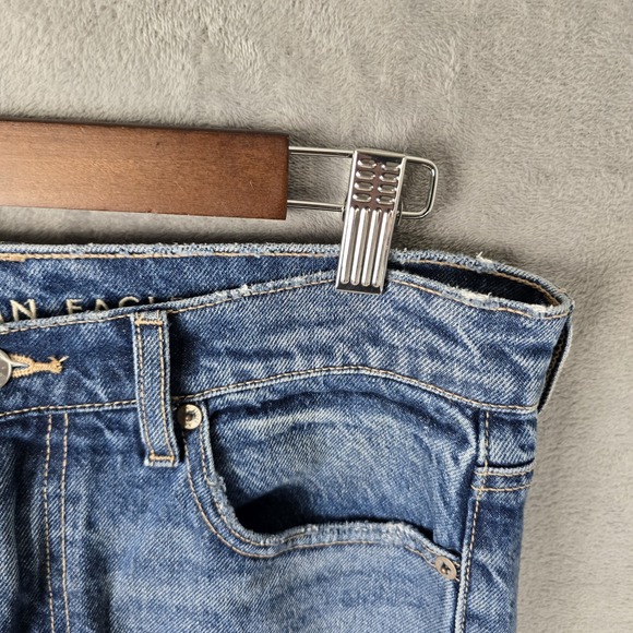 American Eagle Women Super High-Rise Straight Jeans Size 6 Distressed - Picture 5 of 11